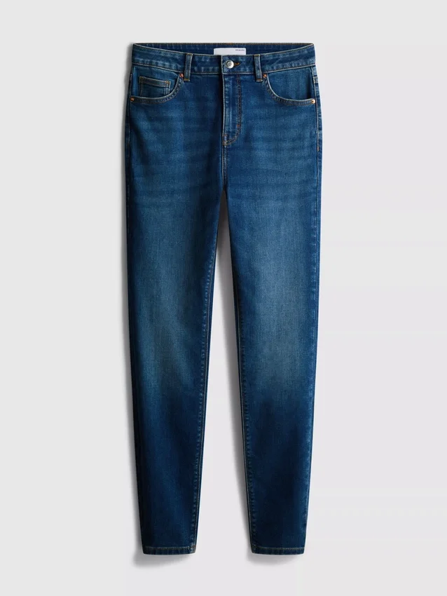 Ultimative Skinny-Jeans mit hoher Taille