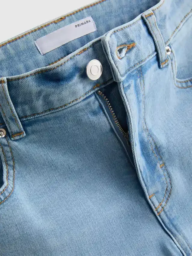 Ultimative Skinny-Jeans mit hoher Taille