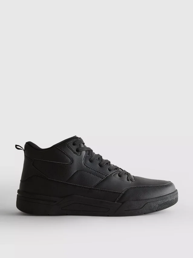 Unverzichtbare High-Top-Sneaker