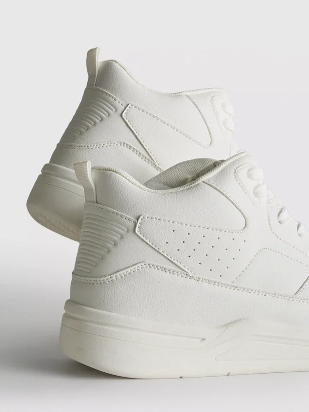 Unverzichtbare High-Top-Sneaker