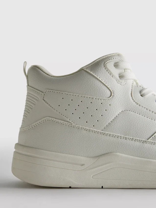 Unverzichtbare High-Top-Sneaker