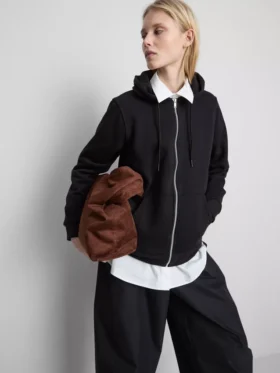 Unverzichtbarer Hoodie mit Reissverschluss