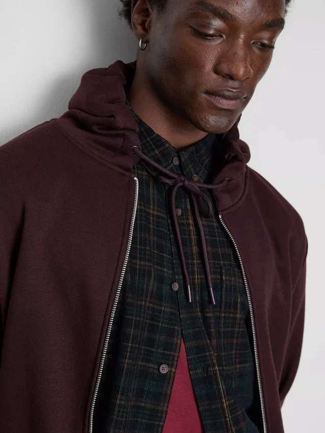 Unverzichtbarer Hoodie mit Reissverschluss