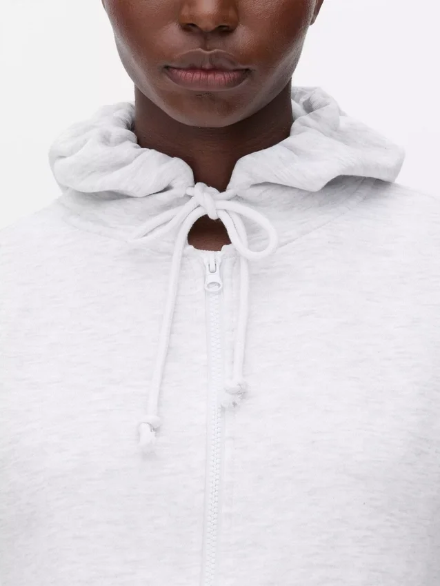 Unverzichtbarer Hoodie mit Reissverschluss