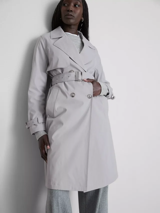 Unverzichtbarer Trenchcoat mit Gürtel
