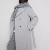 Unverzichtbarer Trenchcoat mit Gürtel