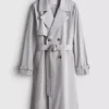 Unverzichtbarer Trenchcoat mit Gürtel