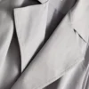 Unverzichtbarer Trenchcoat mit Gürtel