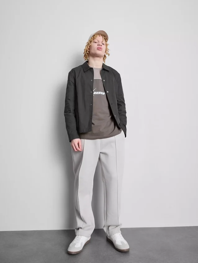 Urban Studio zweifarbiges T-Shirt
