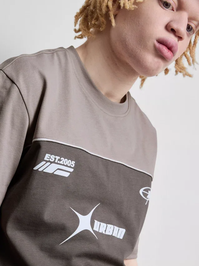 Urban Studio zweifarbiges T-Shirt