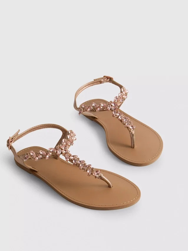 Verzierte Zehensandalen