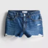 Zerrissene Jeansshorts