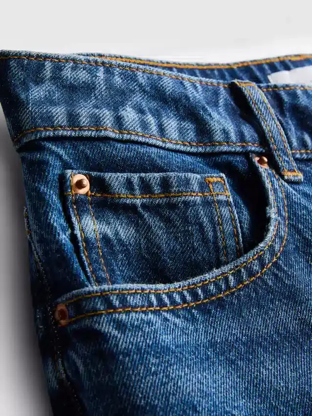 Zerrissene Jeansshorts