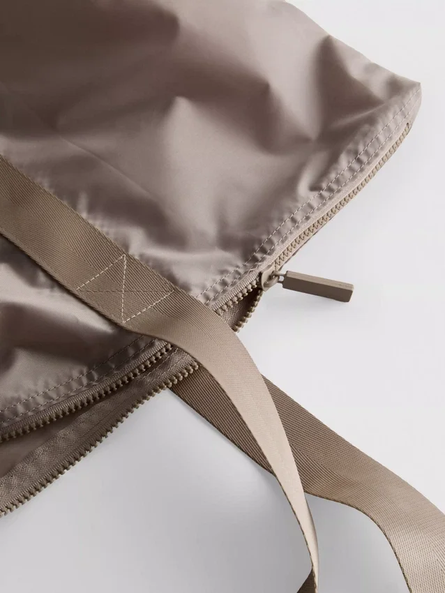 Zusammenklappbare Wochenendtasche